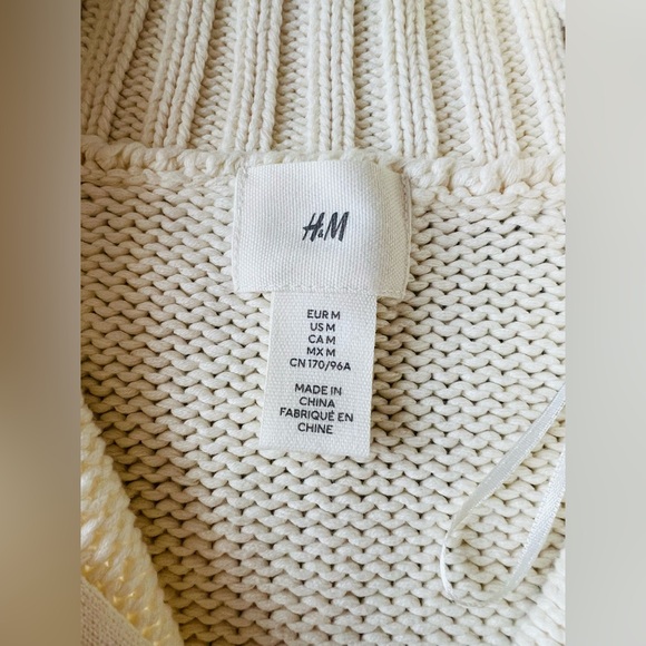 H&M Off-White Ribbed Sweater - Picture 2 of 2